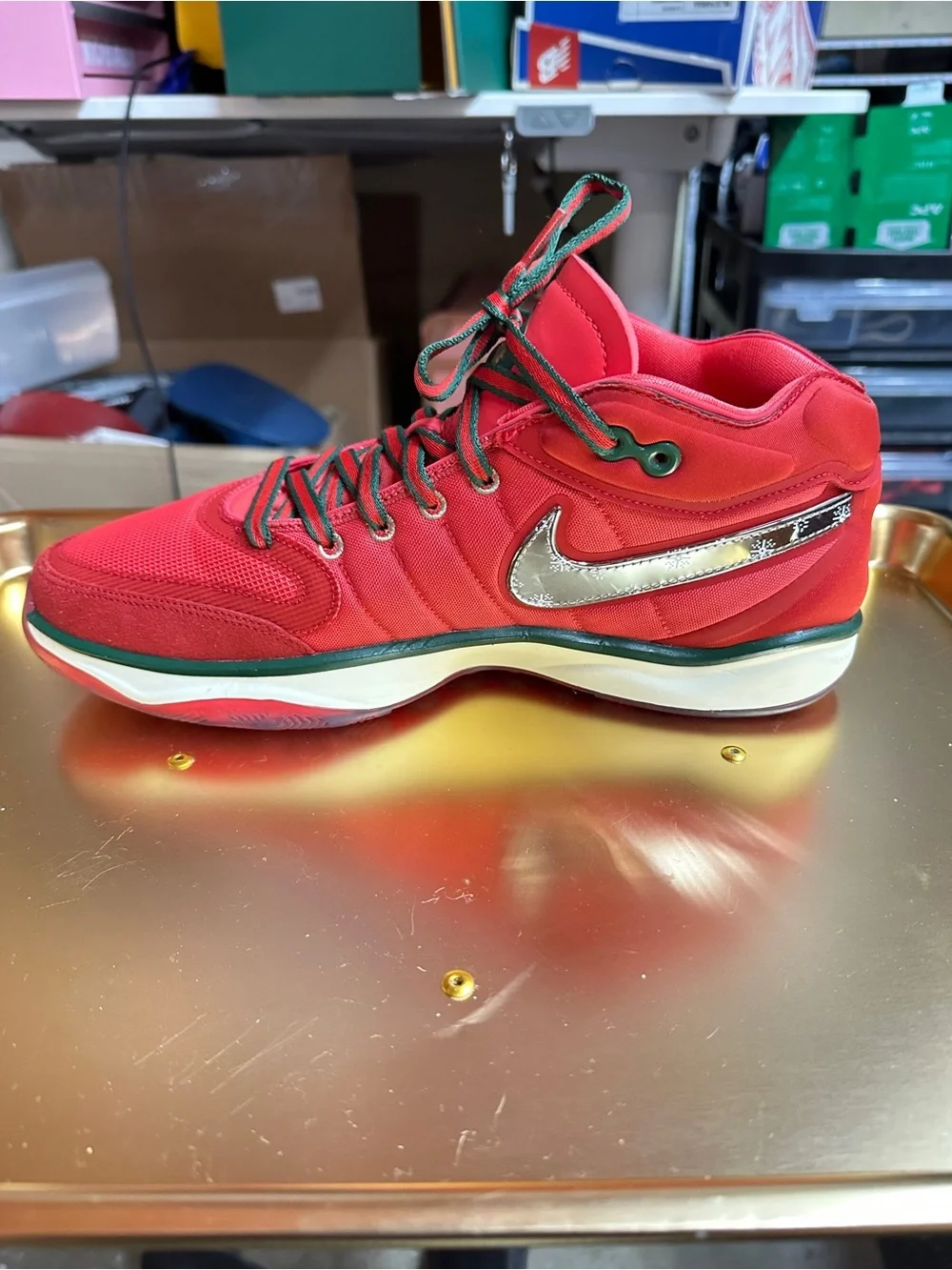 Nike Air Zoom GT Hustle 2 Christmas DJ9405-601 Men’s Size 10.5